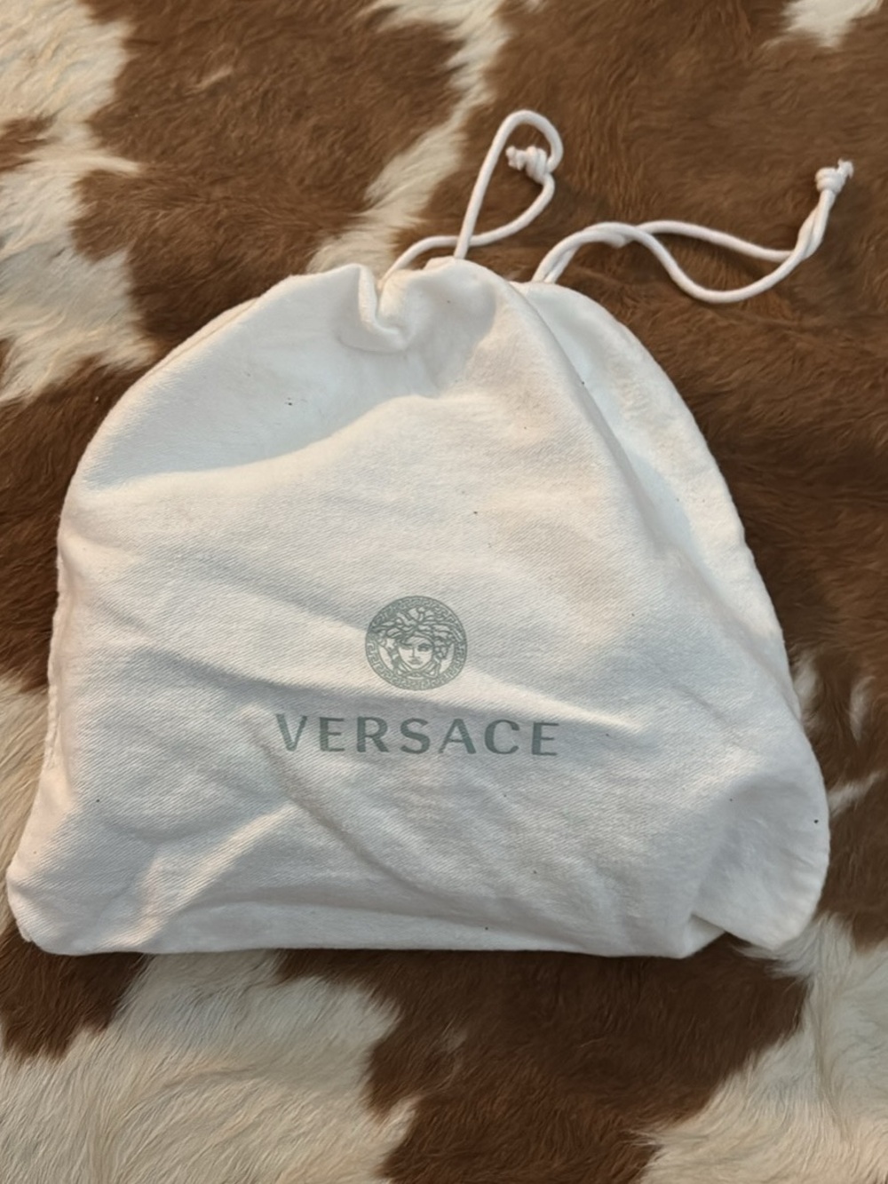 NWT Versace Virtus Bright Teal (blue) Mini Quilted Bag with Gold Chain! - Picture 6 of 9